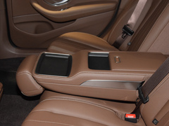 2023款 改款 E 300 L 豪华型