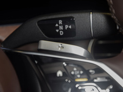 2023款 改款 E 300 L 豪华型