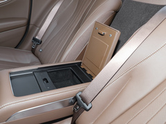 2023款 改款 E 300 L 豪华型