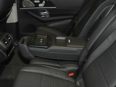 2023款 改款 GLS 450 4MATIC 时尚型