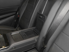 2023款 改款 GLS 450 4MATIC 时尚型