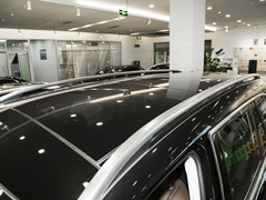 2023款 改款 GLS 450 4MATIC 豪华型