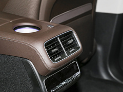 2023款 改款 GLS 450 4MATIC 豪华型