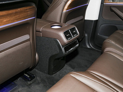 2023款 改款 GLS 450 4MATIC 豪华型