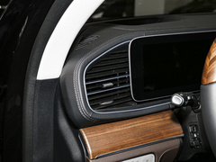 2023款 改款 GLS 450 4MATIC 豪华型