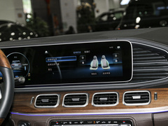 2023款 改款 GLS 450 4MATIC 豪华型