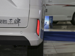 2023款 2.0L CNG长轴创享版 7座