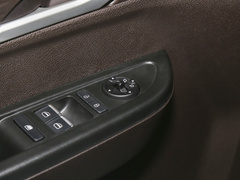2023款 2.0L CNG长轴创享版 7座