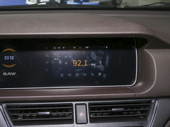 2023款 2.0L CNG长轴创享版 7座