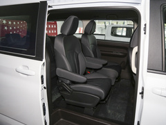 2023款 2.0L CNG长轴创享版 7座
