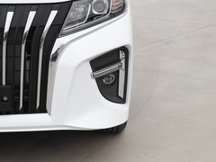 2023款 2.0L CNG长轴商务版 7座