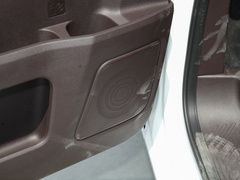 2023款 2.0L CNG长轴商务版 7座