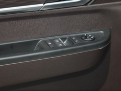 2023款 2.0L CNG长轴商务版 7座