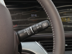 2023款 2.0L CNG长轴商务版 7座