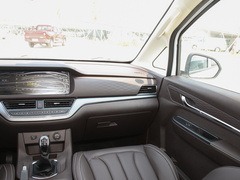 2023款 2.0L CNG长轴商务版 7座