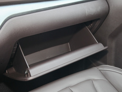 2023款 2.0L CNG长轴商务版 7座