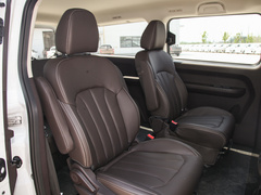 2023款 2.0L CNG长轴商务版 7座