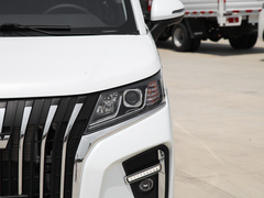 2023款 2.0L CNG长轴豪华营运版 7座