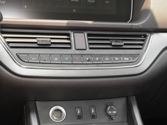2023款 2.0L CNG长轴豪华营运版 7座