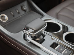 2023款 2.0L CNG长轴豪华营运版 7座