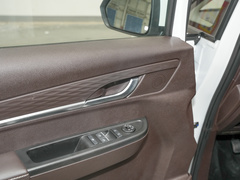 2023款 2.0L CNG长轴豪华营运版 7座