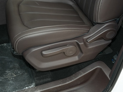 2023款 2.0L CNG长轴豪华营运版 7座