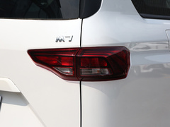 2023款 2.0L CNG长轴豪华营运版 7座