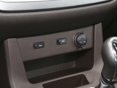 2023款 2.0L CNG长轴豪华营运版 7座
