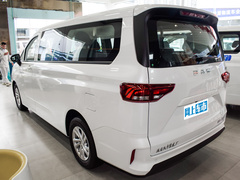2023款 2.0L CNG長軸豪華營運(yùn)版 7座