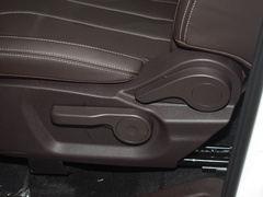 2023款 2.0L CNG长轴豪华营运版 7座