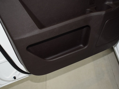 2023款 2.0L CNG长轴豪华营运版 7座