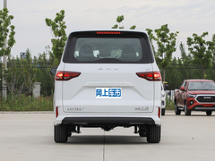 2023款 2.0L CNG长轴豪华营运版 9座