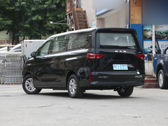 2023款 2.0L CNG长轴豪华营运版 9座