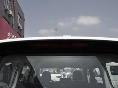 2023款 1.6L 标轴豪华营运版 7座