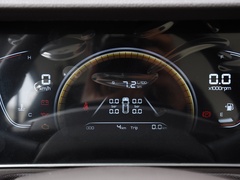 2023款 1.6L 標(biāo)軸豪華營運(yùn)版 7座