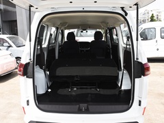 2023款 1.6L 标轴豪华营运版 7座