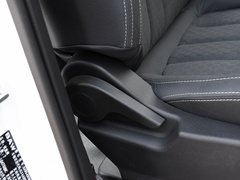 2023款 1.6L 标轴豪华营运版 7座