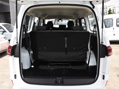 2023款 1.6L 標(biāo)軸豪華營(yíng)運(yùn)版 7座