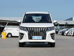 2023款 1.6L 长轴豪华营运版 7座