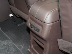 2023款 1.6L 长轴豪华营运版 7座
