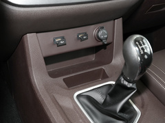 2023款 1.6L 长轴豪华营运版 7座