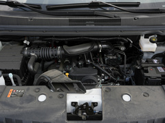 2023款 1.6L 长轴豪华营运版 7座