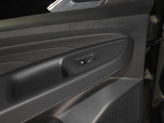 2023款 改款 280TSI 商务版