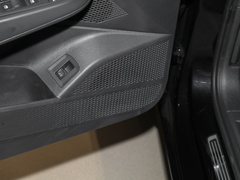 2023款 改款 330TSI 星空精英版