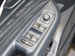 2023款 改款 330TSI 星空尊贵版