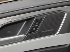 2023款 改款 380TSI 四驱R-Line Pro智慧版
