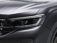 2023款 改款 380TSI 四驱旗舰智慧版 