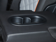 2023款 改款 380TSI 四驱旗舰智慧版 