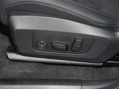 2023款 xDrive30L M运动套装