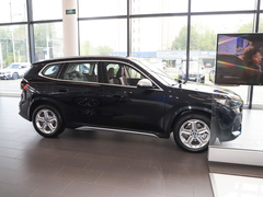 2023款 xDrive30L M运动套装
